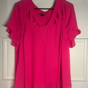 Women's Pink Top Torrid